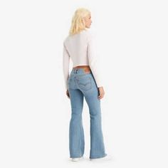 Trendy Levi's Flare Jeans, Spring 90s Style Fitted Flare Jeans, Levi's Full Length Flare Jeans For Spring, Trendy Fitted Levi's Flare Jeans, Casual Fitted Levi's Flare Jeans, 90s Style Fitted Mid-rise Flare Jeans, 90s Mid-rise Fitted Flare Jeans, Fitted Levi's Flare Jeans For Spring, Levi's Fitted Flare Jeans For Spring