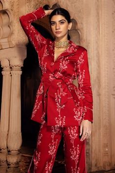 Shop for Seeaash Red Modal Satin Printed Pant And Blazer Set for Women Online at Aza Fashions Blazer Set For Women, Designer Dresses Elegant, Blazer Set, Satin Color, Red Pants, Traditional Fashion, Designer Gowns, Western Dresses, Floral Motifs