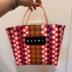 Marni Market Basket Tote, Perfect For The Beach Or Just As A Fun Casual Bag. Handwoven Plastic. Market Basket Bag, Marni Market, Marni Bag, Market Basket, Basket Tote, Market Baskets, Basket Bag, Casual Bags, Pink White