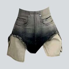 Welcome the 2023 summer season with a aged-inspired piece from our new Collection—exposed pocket aged denim shorts! A timeless style that brings together high-waist wide-legs with a contemporary twist. these fashion-forward shorts are perfect for any summer soiree.Why These Shorts are a Summer StapleCrafted from luxe denim and featuring a zipper closure. these shorts embody both style and unparalleled comfort. With a high-waisted wide-leg design. these shorts bring retro allure and a modern-day Vintage Denim Shorts, Summer Soiree, Lined Jeans, Oversized Denim Jacket, Streetwear Fashion Women, Leg Design, Baddie Outfits Casual, Denim Shorts Women