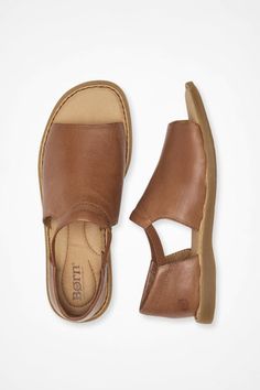 Born’s signature quality and natural design, in a slip-on sandal for any day of the week. | Women's "Cove Modern" Sandals by Børn - Blue - 7 Quirky Shoes, Born Sandals, Women Summer Shoes, Modern Sandals, Bracelets Handmade Diy, Daily Fashion Inspiration, Natural Design, Womens Sandals Wedges, Womens Summer Shoes