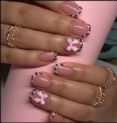 4.69848E+13 Pink Cheetah Nails, Leopard Nail Designs, Cheetah Nail Designs, Cheetah Print Nails, Cheetah Nails, Square Nail Designs, Leopard Print Nails, Short Square Nails