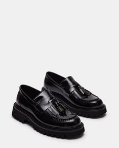 1.5 inch heel height  Leather upper material  Synthetic and textile lining Synthetic and textile sock  Rubber sole  Imported Black Mens Fashion Suits, Black Loafers Men, Mens Dress Loafers, Gents Shoes, Mens Black Dress Shoes, Mens Work Shoes, High Fashion Men, Big Men Fashion, Dress Loafers