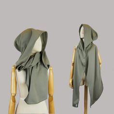 This hooded scarf has a large hood and is made out of soft organic cotton. Ideal as a sun protector or to snuggle in when it is chilly outside. This piece is the new solmode basic hooded scarf. It is made out of 1 layer of fabric. Complete serverend around and at the head line it has a small seam.  You can not go wrong with this hood. You can wear it every day or use it as a finishing touch for your costume.  Designed and handmade by Solmode in the Netherlands.  * Material: Olive green organic c Hooded Scarf, Festival Clothing, Post Apocalyptic, Fantasy Clothing, Festival Outfits, The Netherlands, Sweater Hoodie, Scarf Wrap, Olive Green