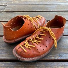 Very High Quality Leather Comfort Earthy Shoes. These State Size 37 But Fit My Size 8/8.5 Foot Perfectly So Listing As Such. Earthy Shoes, Leather Lace Up Shoes, My Size, Up Shoes, Leather Lace, Sustainable Design, Design Color, Lace Up Shoes, High Quality Leather