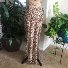 Guess Long Animal Print Skirt. Size Smallhand Wash With Cold Water 95% Polyester 5% Spandex New Without Tags Cheetah Print Guess Skirt No Rips No Tears No Stains Size Small Excellent Condition To Slits On Side For Style And Design #729 Fitted Long Skirt In Leopard Print, Casual Full-length Maxi Skirt For Night Out, Casual Full Length Maxi Skirt For Night Out, High Waist Stretch Leopard Print Skirt, Fitted High Waist Brown Maxi Skirt, Fitted Leopard Print Skirt, Fitted Brown Pencil Maxi Skirt, Leopard Print Stretch Pencil Skirt, Guess Skirt