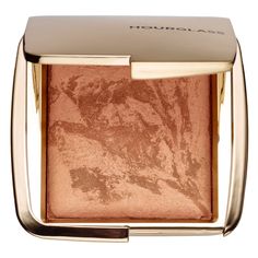 An illuminating bronzer with Photoluminescent Technology, featuring bronze pigments that deliver a natural-looking, sunkissed glow while flaunting depth and dimension. Ambient LIghting Bronzer’s sheer, airy formula sweeps softly onto skin for a healthy-looking, radiant finish. It’s formulated with Photoluminescent Technology, featuring optically transparent particles that transform the look of skin by manipulating and refracting light to emphasize your best features. The optically transparent pa Hourglass Bronzer, Popular Makeup Brands, Hourglass Ambient, Hourglass Makeup, Jouer Cosmetics, Makeup Is Life, Bronze Lighting, Favorite Makeup Products, Liquid Highlighter