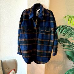 Brand New Good American Jacket Size 3/4 Like New. Gently Worn. Recently Lost A Lot Of Weight Rather Quickly. This No Longer Fits. Make An Offer. All Reasonable Offers Accepted. Blue 3/4 Sleeve Outerwear For Fall, Fall Outerwear With Pockets And 3/4 Sleeve, Chic 3/4 Sleeve Winter Outerwear, Black 3/4 Sleeve Outerwear For Fall, Fall Workwear Outerwear With 3/4 Sleeves, Trendy Fall Outerwear With 3/4 Sleeves, American Jacket, Good American, Black Blue