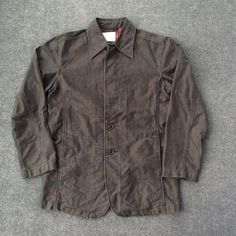 DESCRIPTIONVintage LEVIS REDLOOP Cotton Denim Jacket Button Up Black Colour JacketCondition : Used condition have One button broken refer pictureSize on tag : MMeasurement : Armpit to armpit 21"  length 30"Material : 100%SHIPPINGShipping duration is vary depending on location..all item is ship using EXPEDITED SHIPPING by DHL or FEDEX with tracking and usually will arrive within 3 - 5 working daysPAYMENTWe accept PayPal only. The item will be sent within 3 days after payment is completed. I am ha Casual Black Button-up Blazer, Casual Black Blazer With Buttons, Fall Streetwear Blazer With Button Closure, Brown Casual Blazer With Snap Buttons, Casual Brown Blazer With Snap Buttons, Casual Brown Single-breasted Utility Jacket, Brown Button-up Utility Jacket With Snap Buttons, Streetwear Button-up Outerwear With Snap Buttons, Button-up Outerwear With Snap Buttons For Streetwear