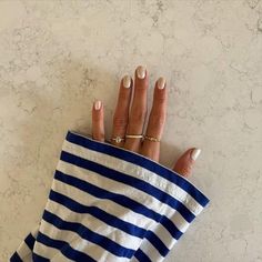 Basic Nail Ideas, Basic Nail, Basic Nails, Matilda Djerf, Elegant Look, Summer Photos, Clean Girl, Blonde Highlights, Matilda