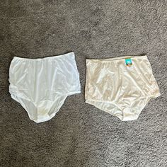 Nwt Vanity Fair Perfectly Yours Lace Nouveau Briefs - Lot Of 2 The Nude Pair Has The Tags Still On Them - The White Pair Has Never Been Worn No Flaws Excellent Condition Both Are The Same Style And Size Size 7/Large Smoke Free Home Silky Smooth And Soft/ Comfy White Full Coverage Bottoms For Summer, Same Style, Vanity Fair, Cream White, 2 Colours, Briefs, Women's Intimates, The White, Vanity