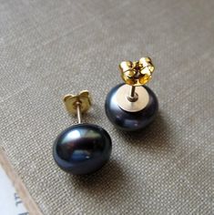 Peacock Pearl Stud Earrings. 14K Gold Filled Studs. Black Pearls Studs. Large Freshwater Pearl Studs Classic Tahitian Pearl Earrings For Gift, Classic Tahitian Pearl Earrings As Gift, Gold Tahitian Pearl Earrings Gift, Classic Gold Tahitian Pearl Earrings, Classic Black Tahitian Pearl Earrings, Black Pearl Earrings As A Gift, Gift Black Round Pearl Earrings, Black Tahitian Pearl Earrings For Gifts, Gold Tahitian Pearl Earrings For Formal Occasions