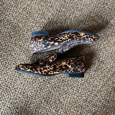 Worn A Handful Of Times And In Excellent Used Condition. Questions? Leave A Comment Below! Animal Print Loafers, Clothes Organization Diy, Organization Diy, Zara Shoes, Clothes Organization, Flat Shoes Women, Loafer Flats, Animal Print, Loafers