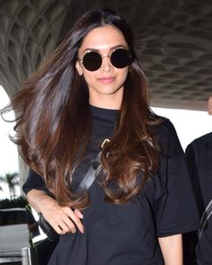 Deepika Padukone Long Hair, Deepika Hair Color, Brown Hair Colors For Indian Skin, Global Highlights Hair Colour, Hair Color Indian Skin, Balayage Hair Indian Skin