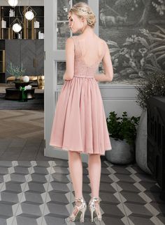 Lexie A-Line V-neck Knee-Length Chiffon Lace Bridesmaid Dress With Lace Bow(s) UKP0016613 Silhouette:: A-Line Neckline:: V-neck Length:: Knee-Length Embellishment:: Lace,Bow(s) Fabric:: Chiffon,Lace Straps:: RegularStraps Sleeve:: Sleeveless BackStyle:: ZipperUp FullyLined:: No Built-InBra:: Yes Boning:: No Size:: General,Plus Season:: Fall PlusSizeModelInformation:: ModelName:KatyHeight:5.7ft（173cm）Bust:42in（107cm）Waist:42in（82cm）Hips:46in（116cm） PlusSizeModel'sDressSize:: CustomSize Model'sDressSize:: US2/UK8/EU34 Height:: 5.7ft Bust:: 33in Waist:: 24in Hips:: 34in This dress could be custom made, there are no extra cost to do custom size and color. Lace Bridesmaid Dress, Lace Straps, Lace Bridesmaid Dresses, Lace Bows, Dress With Lace, Chiffon Lace, Bridesmaid Dress, Custom Sizing, Lace Dress