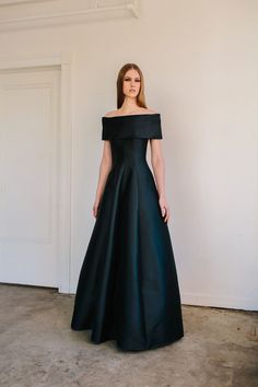 Collar Gown, Mother Of Groom Outfits, Gown Skirt, Rolled Collar, Gown Style, Elegant Dresses Classy, Black Off Shoulder, Ball Gown Skirt, Van Der Rohe