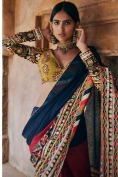 #ethnicfashion #traditionalwear #indianwear #indowestern #indian #india #usafashion #usa #paris #2023fashion #outfit #outfitinspo #outfitideas #trendy #trend #jeans #pullover #ethnic Gamthi Blouse Designs, Banjaran Fashion, Colorful Blouse, Fashionable Saree Blouse Designs, Wedding Blouse Designs, Indian Saree Blouses Designs, Indian Fashion Saree, Indian Dresses Traditional