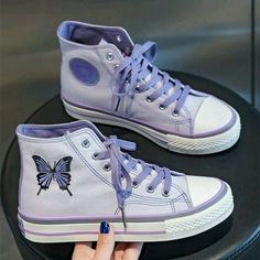 Shoes With Butterflies, Purple Converse, Embroidery Canvas, Butterfly Shoes, Purple Sneakers, Butterfly Embroidery