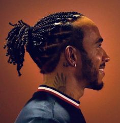 Lewis Hamilton Braids, Lewis Hamilton Hair, Man Bun Hairstyles, Braid Styles For Men, F1 Lewis Hamilton, Cornrow Hairstyles For Men, Mens Braids Hairstyles, Mens Braids