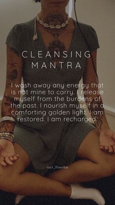 Healing Mantras Affirmations, Careers List, Mantra Affirmations, Affirmation Aesthetic, Er Doctor, Healing Mantras, Practicing Self Love, Mantra Quotes, Healing Affirmations