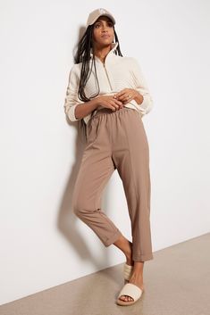 Step up your weekend style with the Cypress Turnup Taper Pant from Varley, featuring a high-rise fit, an elastic waistband with an adjustable drawstring, and an ankle length hem with a cuff. Taper Pants, High Wasted Pants, Night Tops, Fashion 101, Weekend Style, Tapered Pants, Spring Trends, Fall Shopping, Bottom Clothes