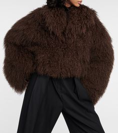 Shearling jacket in brown - Magda Butrym | Mytheresa Luxury Long Sleeve Fluffy Outerwear, Luxury Fluffy Long Sleeve Outerwear, Luxury Fluffy Faux Fur Outerwear, Luxury Fluffy Outerwear For Fall, Luxury Fluffy Fur Coat For Fall, Magda Butrym, Extra Long Sleeves, Shearling Jacket, Faux Fur Coat