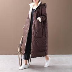 Loose stand collar hooded large pocket long down jacket Women's Puffer Coats, Long Down Jacket, Black Winter Coat, Duck Down Jacket, Color Cafe, Plus Size Kleidung, Winter Coats Women, Duck Down, Hooded Coat