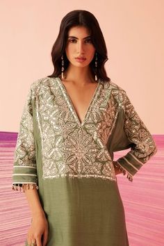 Shop for Sureena Chowdhri Green Muslin Dream Of Me Embroidered Yoke Kaftan for Women Online at Aza Fashions Sureena Chowdhri, Kaftan Pattern, Dream Of Me, Kaftan For Women, Resham Work, Batwing Sleeve, Bat Wings, Aza Fashion, Deep V Neck