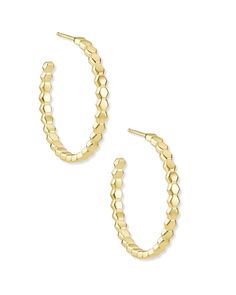 Whether worn alone or as part of your curated ear, you'll love the modern and classic Davis Huggie Earrings in 18k Yellow Gold Vermeil, with a minimalist geometric pattern that adds just a little extra something. Small Hoop Earrings, Kendra Scott Earrings, Everyday Earrings, Online Earrings, Huggies Earrings, Kendra Scott, Gold Vermeil, Wedding Planning, Gold Bracelet