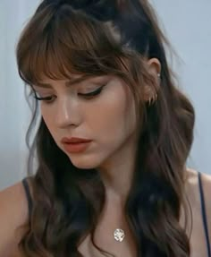 Fringe Prom Hair, Haïr Style With Bangs For Prom, Fancy Hairstyles For Bangs, Fancy Bangs Hairstyles, Hair Styles For Prom With Bangs, Elegant Hairstyles Bangs, Romantic Bangs Hair, Hair For Prom With Bangs, Layered Long Hair With Fringe