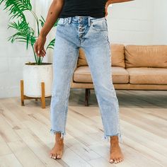 KanCan Tell Me Acid Wash Fray Hem Jeans Acid wash Button up Not distressed Step fray hem Relaxed fit Ok stretch 99% Cotton 1% Spandex Imported Sizing: 1/24, 3/25, 5/26, 7/27, 9/28, 11/29, 13/30, 15/31 Adrienne is a size 4 and is wearing a size 3 True to size for KanCan Relaxed Fit - size up if you are between sizes Nee Frayed Hem Jeans, Twenty Two, Hem Jeans, Acid Wash, Go Shopping, Diy Fashion, Tell Me, The Twenties, Outfit Ideas