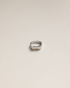 The Selenia Pinky Ring features a sleek, modern design with a grooved band and flat top. Its minimalist style makes it effortlessly cool and easy to stack, adding a contemporary touch to any look. Perfect for everyday wear or as a subtle statement piece. Crafted in 925 Recycled Sterling Silver. All of THEIR rings are classic and modern unisex styles, easy to wear as a single statement piece or to be combined with other rings from our collection. Industrial Metal, Silver Shop, Pinky Ring, Flats Top, Recycled Sterling Silver, Paper Clip, Minimalist Style, Earring Necklace, Ring Necklace