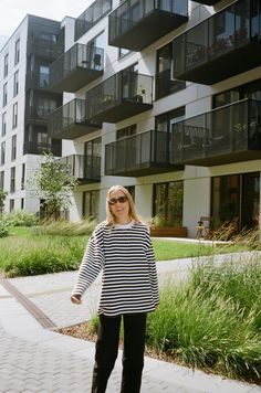 Black And White Striped Long Sleeve, Striped Sweatshirt, Cotton And Elastane, Unisex Sailors Shirt, Oversized, Heavy Sailor Top Stripes Long Sleeve Outfit, Striped Long Sleeve Outfit, Sailor Top, Oversized Striped Shirt, Sailor Shirt, Striped Sweatshirt, Long Sleeve Outfits, Striped Sweatshirts, Sweatshirt Outfit