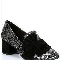 Alex Marie Ladies Shoes Size: 9 Brand New In The Box Color: Black And Silver Loafer Pumps, Metallic Loafers, Alex Marie, Bow Pumps, Cork Wedges Sandals, Metallic Prints, Leather Espadrilles, Chunky Block Heels, Ladies Shoes