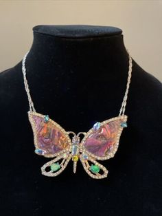 NWT - Betsey Johnson "PARADISE LOST BUTTERFLY " Necklace K22 889295293751 | eBay Betsy Johnson Aesthetic, 2000s Outfits Aesthetic, Johnson Aesthetic, Dr Jewelry, Funky Jewellery, Butterfly Chain, Butterfly Fashion, Paradise Lost, Vintage Betsey Johnson