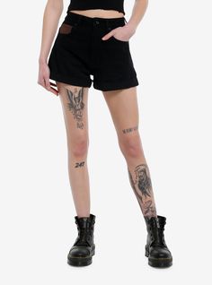 Bring the grungy witch look into summer in these black  high-rise mom shorts! Featuring brown contrast back pockets with skull sun and moon designs.Please note: Style is fitted with no stretch; size up for a looser fit.100% cottonWash cold; dry flatRise: 11''Inseam: 3''ImportedListed in junior sizesModel is 5'9''Model wears size 3 Cosmic Aura, Cutesy Outfit, Moon Designs, Tall Hoodies, Plus Size Swim, Plus Size Fits, Socks And Tights, Mom Shorts, Moon Design