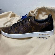 Authentic Luis Vuitton Frontrow Sneaker. Brand New Never Worn.Extra Shoe Laces Provideddust Bag Included For Each Sneaker. Box Also Can Be Provided If Requested. Louis Vuitton Shoes, Shoe Laces, Dust Bag, Louis Vuitton, Brand New, Sneakers, Quick Saves, Black, Color