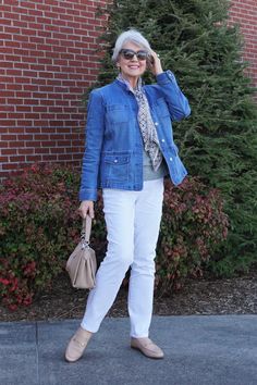 Spring Edit, Senior Fashion, Double Denim Looks, White Cashmere Sweater, Grey Sweaters, Over 60 Fashion, Older Women Fashion, Ageless Style, 60 Fashion