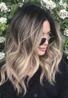 Hair Color Ideas For Fall, Ombre Hair Blonde, Balayage Hair Dark, Balayage Blonde, Brown Hair Balayage, Balayage Hair Blonde, Short Hair Balayage, Hair Color Highlights, Brown Blonde Hair