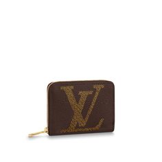 LOUIS VUITTON® - Zippy Coin Purse - Monogram Louis Vuitton Store, 2020 Year, Toiletry Pouch, Louis Vuitton Official, Designer Wallets, Birthday Wishlist, Winter Essentials, Small Leather Goods, Chain Bags