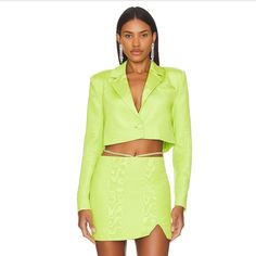 Camila Coelho Hannah Cropped Blazer+Mini Skirt In Apple Green Blazer Size Xs Skirt Size S Selling It As A Set! Spring Chic Long Sleeve Skirt Suit, Green Fitted Blazer For Night Out, Green Skirt Suit For Spring Party, Fitted Green Blazer For Night Out, Chic Green Fitted Skirt Suit, Chic Fitted Green Skirt Suit, Yellow Long Sleeve Blazer For Party, Long Sleeve Yellow Blazer For Party, Green Spring Party Blazer