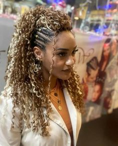 Butterfly Braids, Curly Crochet Hair Styles, Goddess Braids Hairstyles, Braids Hairstyles Pictures, Crochet Braids Hairstyles, Cool Braid Hairstyles, Braids With Curls, Penteado Cabelo Curto, Cornrow Hairstyles