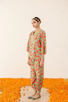 Welcome the new season with style and comfort, courtesy of our Green Floral Printed Muslin Co-Ord Set. Drawing inspiration from desi fashion, this chic set in a breezy green shade has all the makings of a luxurious outfit that will take you from brunch dates with friends to a day of shopping in total comfort. Crafted in muslin fabric, it'll be your go-to pick for effortlessly fashionable looks. No. of pieces : 2 piece set Color : Green Fabric : Muslin Top Length : 26-28 inches Pant Length : 38 i Brunch Dates, Coord Set, Muslin Fabric, Pant Length, Print Trends, Desi Fashion, Co Ord Set, Womens Size Chart, Green Fabric