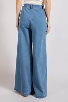 MINERAL WASHED POCKET WIDE PANTS Brand: eesome Style: PG8111 Fabric: 100% cotton Details: Wide leg pants with a button front closure and two front pockets. Can wear with a belt of your choice! Model is 5'8" and wearing a small. High Waist Denim Blue Wide Leg Pants With Pockets, Cotton Denim Blue Flare Jeans With Belt Loops, Wide Leg Denim Blue Cotton Pants, Denim Blue Wide Leg Pants With Pockets, Denim Blue Wide Leg Cargo Pants, Denim Wide-leg Pants, Denim Blue Cotton Flare Jeans With Belt Loops, Relaxed Fit Cotton Flare Jeans With Belt Loops, Baggy Cotton Flare Jeans