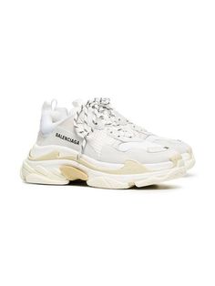 Balenciaga Triple S Sneakers - Farfetch Classy Shoes, Balenciaga Shoes, Travel Shoes, Brown Sneakers, Vegan Shoes, Crazy Shoes, Dream Shoes, Sneaker Collection, Sneaker Head