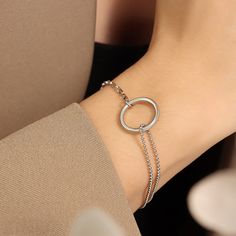 Material: Titanium Steel Style: INS Style Titanium Bracelet, Circle Bracelet, Waterproof Jewelry, Silver Chain Bracelet, Minimalist Bracelet, Delicate Rings, Fashion Accessories Jewelry, Box Chain, Ball Chain