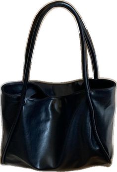 Trendy Black Shoulder Bag For Everyday Use, Black Handheld Bucket Bag For Travel, Casual Office Bucket Bag With Adjustable Strap, Casual Black Satchel For Daily Use, Casual Office Shoulder Bag, Casual Leather Square Satchel, Casual Soft Leather Handheld Shoulder Bag, Casual Handheld Shoulder Bag In Soft Leather, Casual Handheld Soft Leather Shoulder Bag