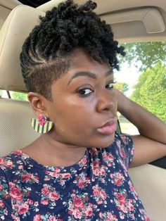 Undercut Afro, Tapered Hairstyles, Ghana Women, Short Natural Haircuts, Shaved Side, Bob Braids Hairstyles, Black Hair Short Cuts, Black Hair Updo Hairstyles