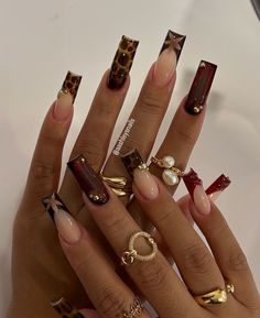 Pinterest: @Alize_24 Eccentric Nails, Brown Fall Nails, Colored Acrylic Nails, Short Square Acrylic Nails, Long Acrylic Nails Coffin, Brown Fall, Bling Acrylic Nails, Acrylic Nails Coffin Short