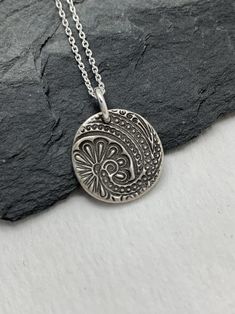 https://www.etsy.com/listing/762825949/minimalist-jewelry-tiny-paisley-necklace?ref=shop_home_active_300 Paisley Necklace, Jewelry Layering Bracelets, Jewelry Layering, Precious Metal Clay, Floral Pendant, Layered Bracelets, Bracelet Charm, Silver Diamonds, Necklace Silver